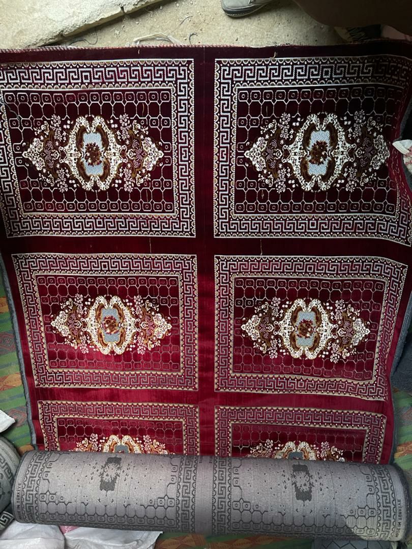 دوشک و پرده قالینچه