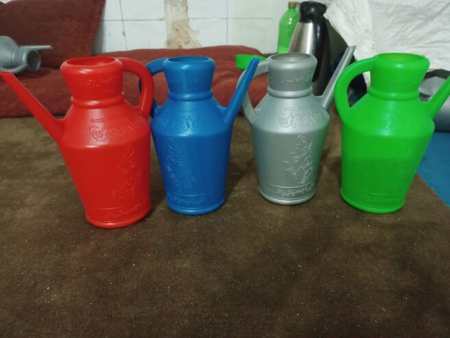 افتاوه. plastic bathroom jugs or lota