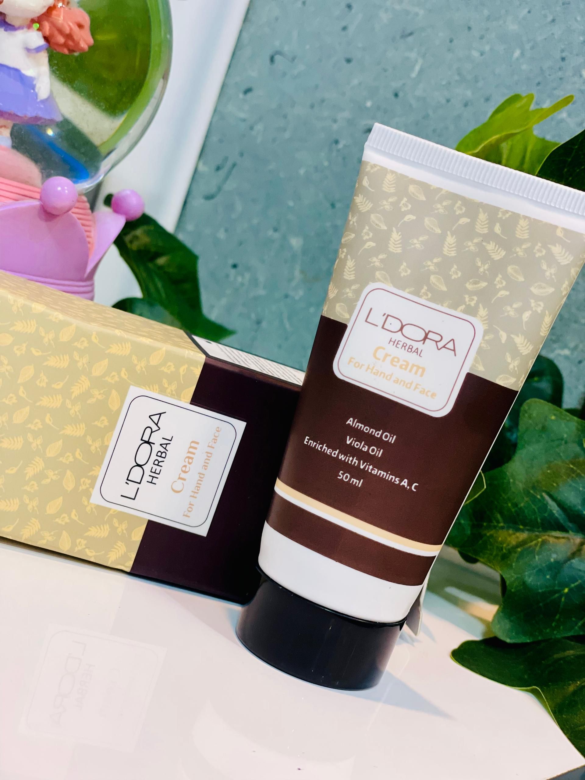 کریم نرم کننده دست و صورت