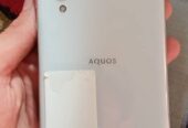 Aquos R4
