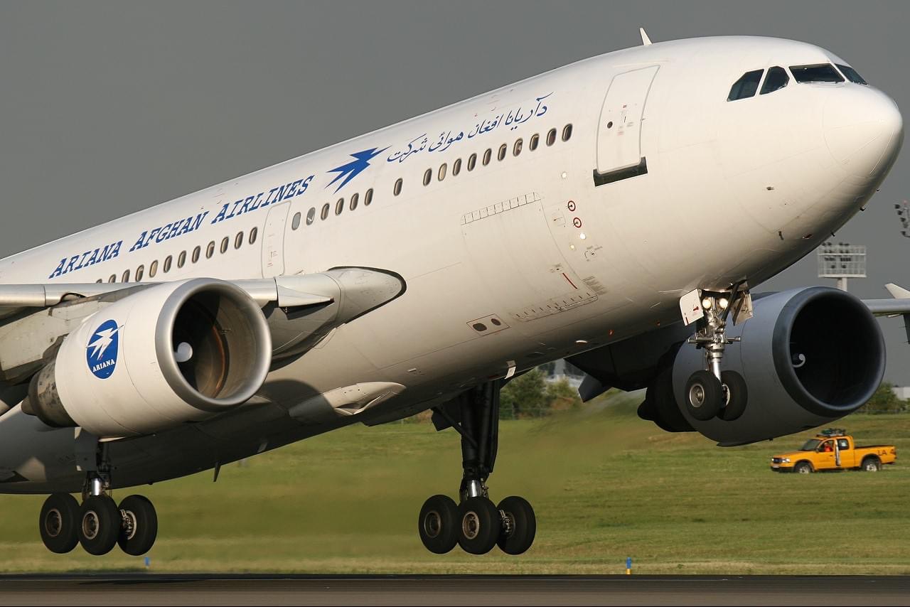 خدمات تکت هوایی داخلی و خارجی