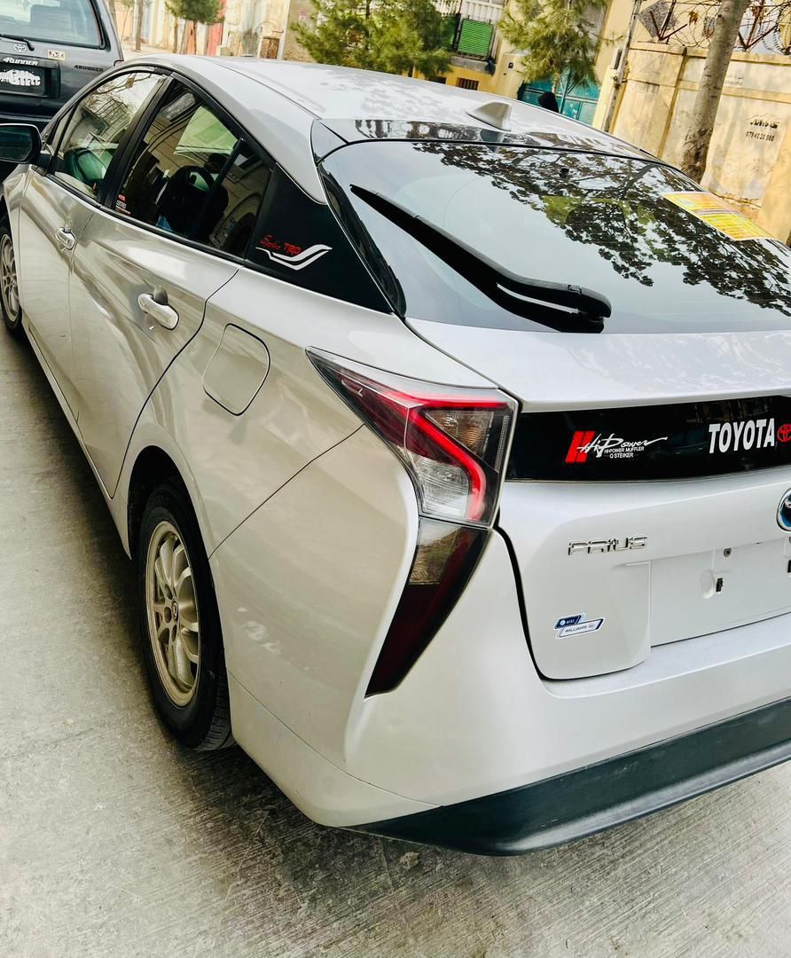TOYOTA Prius 2016 Hybrid