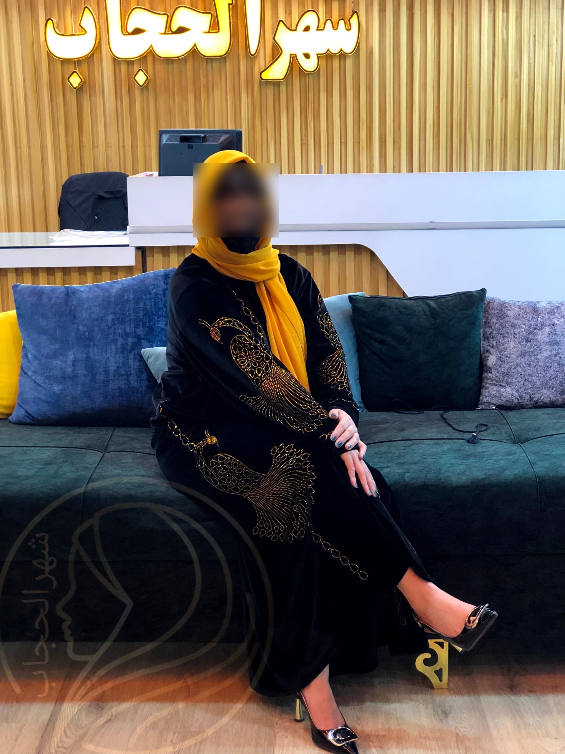 حجاب ها به صورت عمده و پرچون