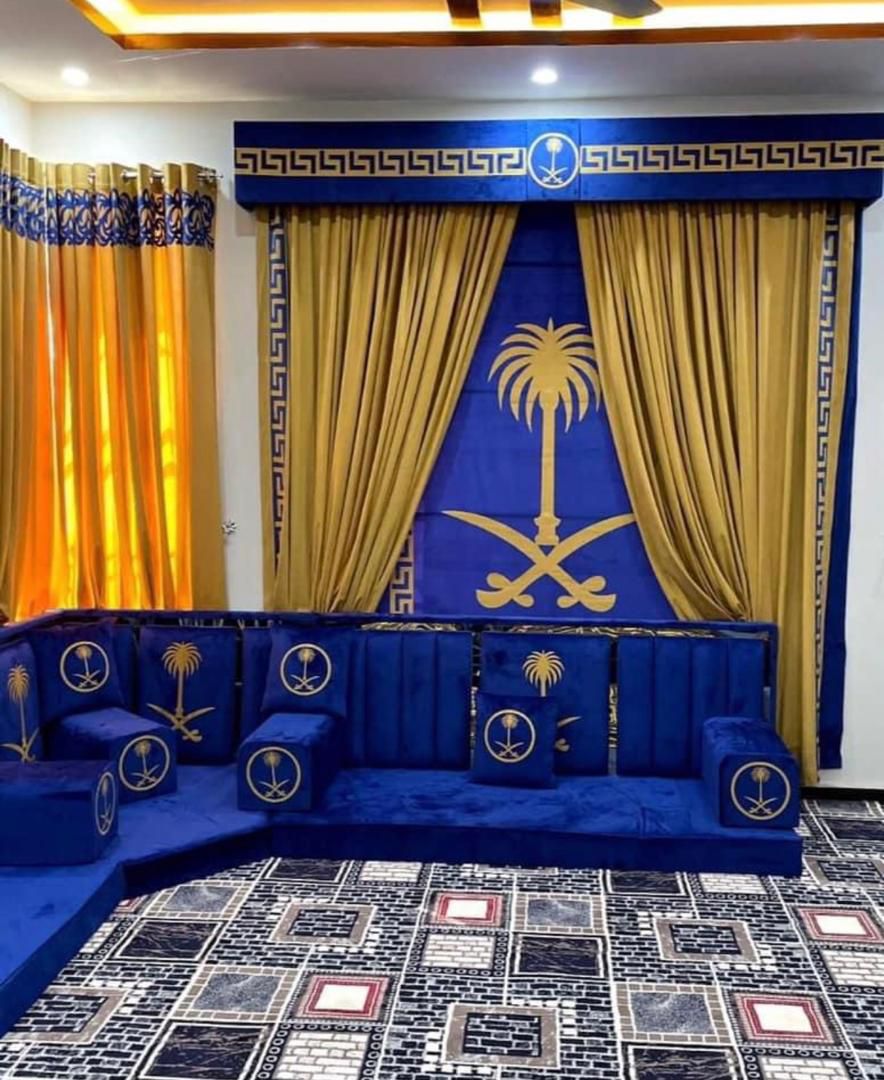 تخت خواب و کوچ