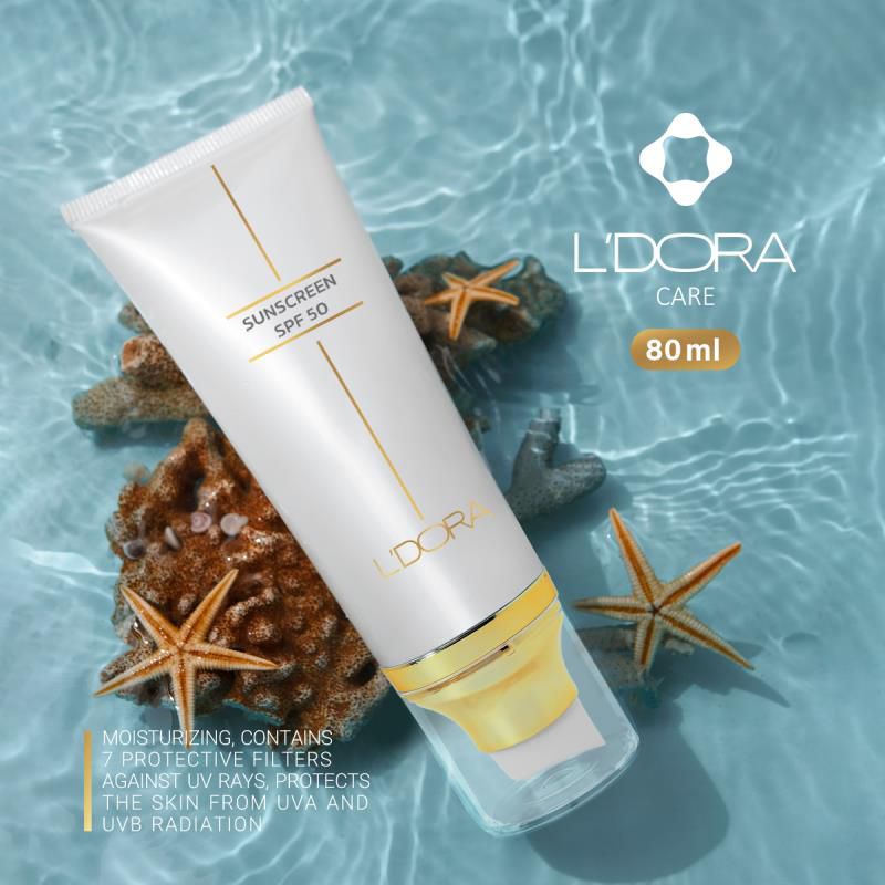 کرم ضدآفتاب SPF50 بی رنگ مناسب انواع پوست لدورا کر