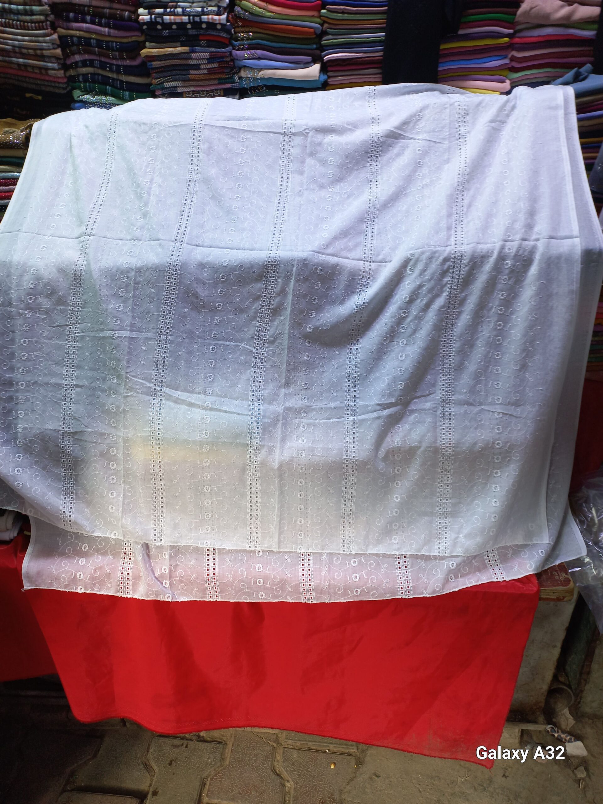 چادر های کتانی ساده و برند Gg Lv Ck Dior و غیره…