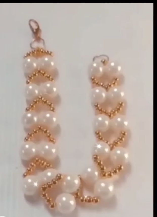 دست بند زنانه