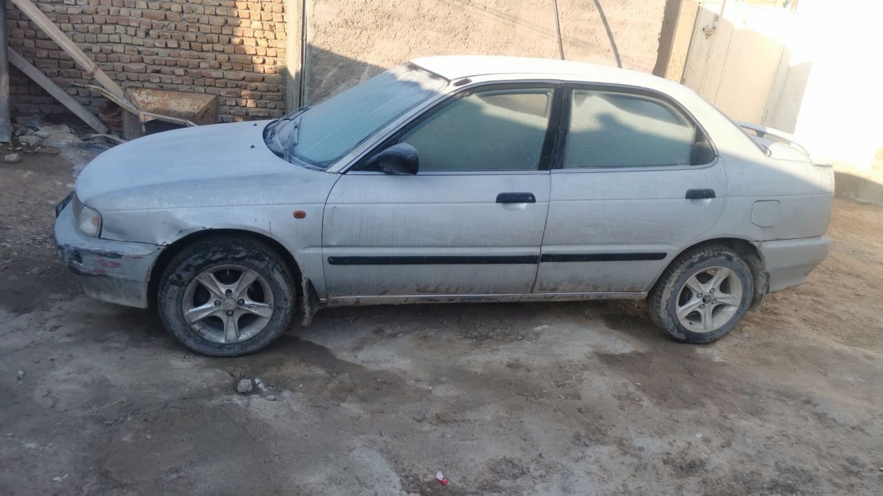 موتر کرولا بالیوو مدل 95اتومات کمپنی