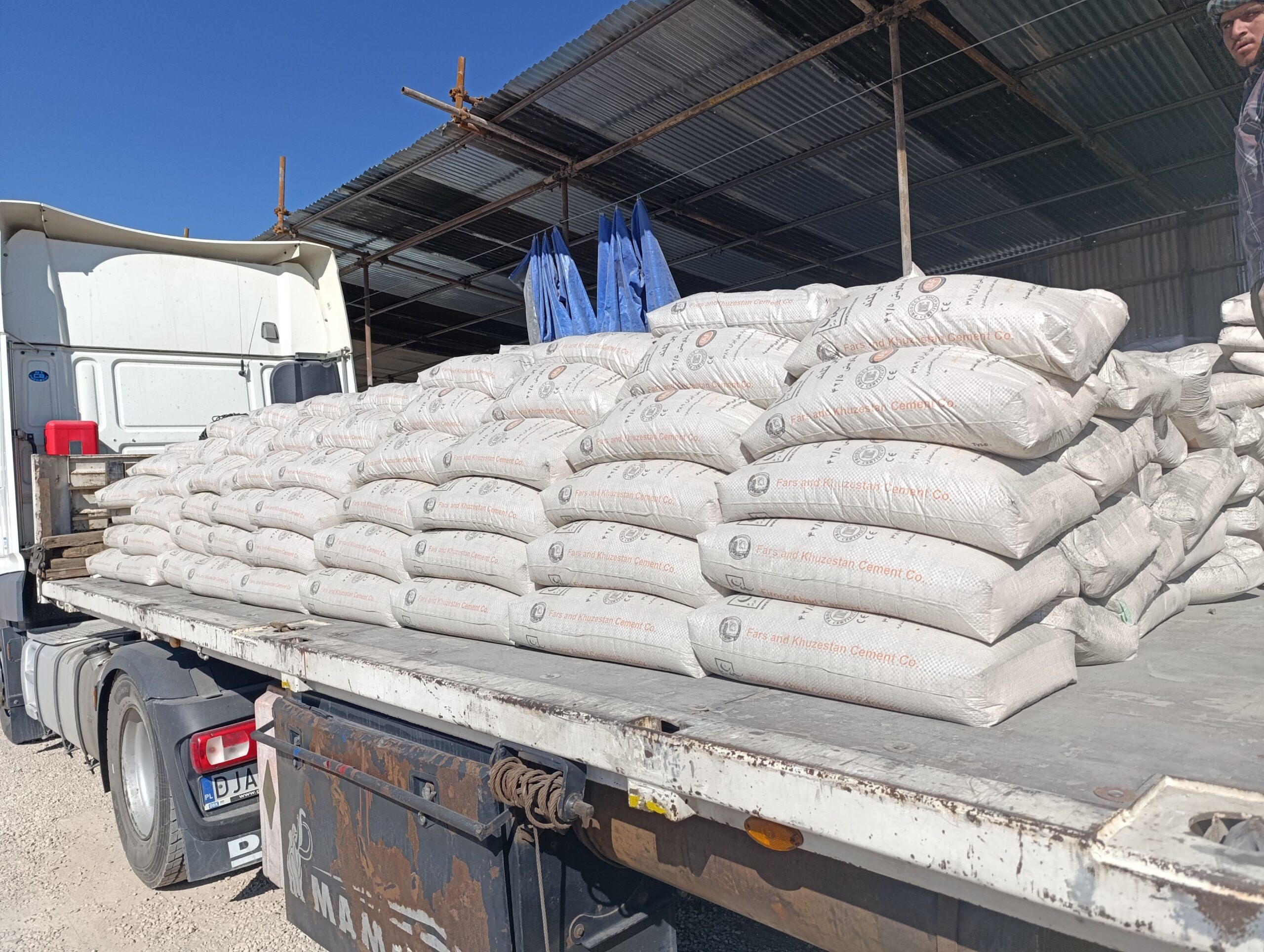 سیمان تحویل مرز دوغارون، هر تن ۲۶ دلار