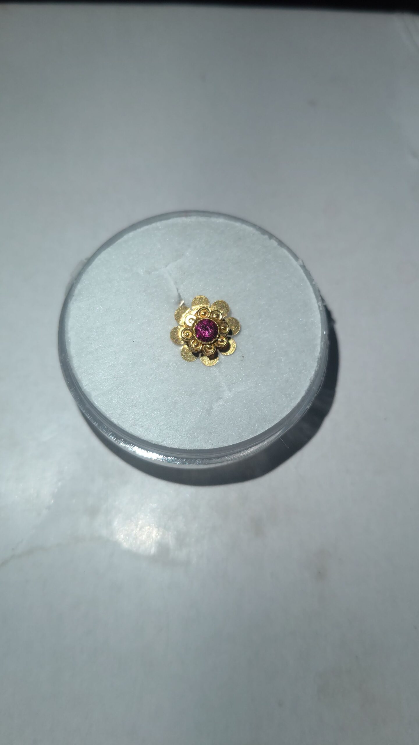 چارګل طلایی