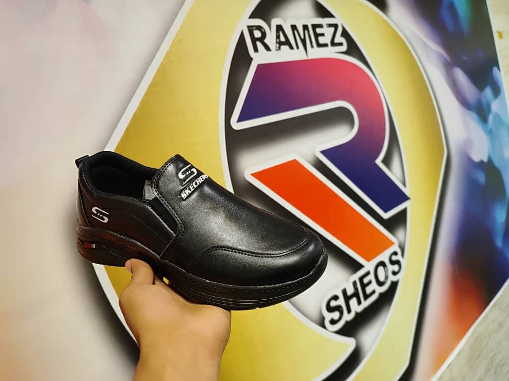 بود های اسکیچر ۵ رنک