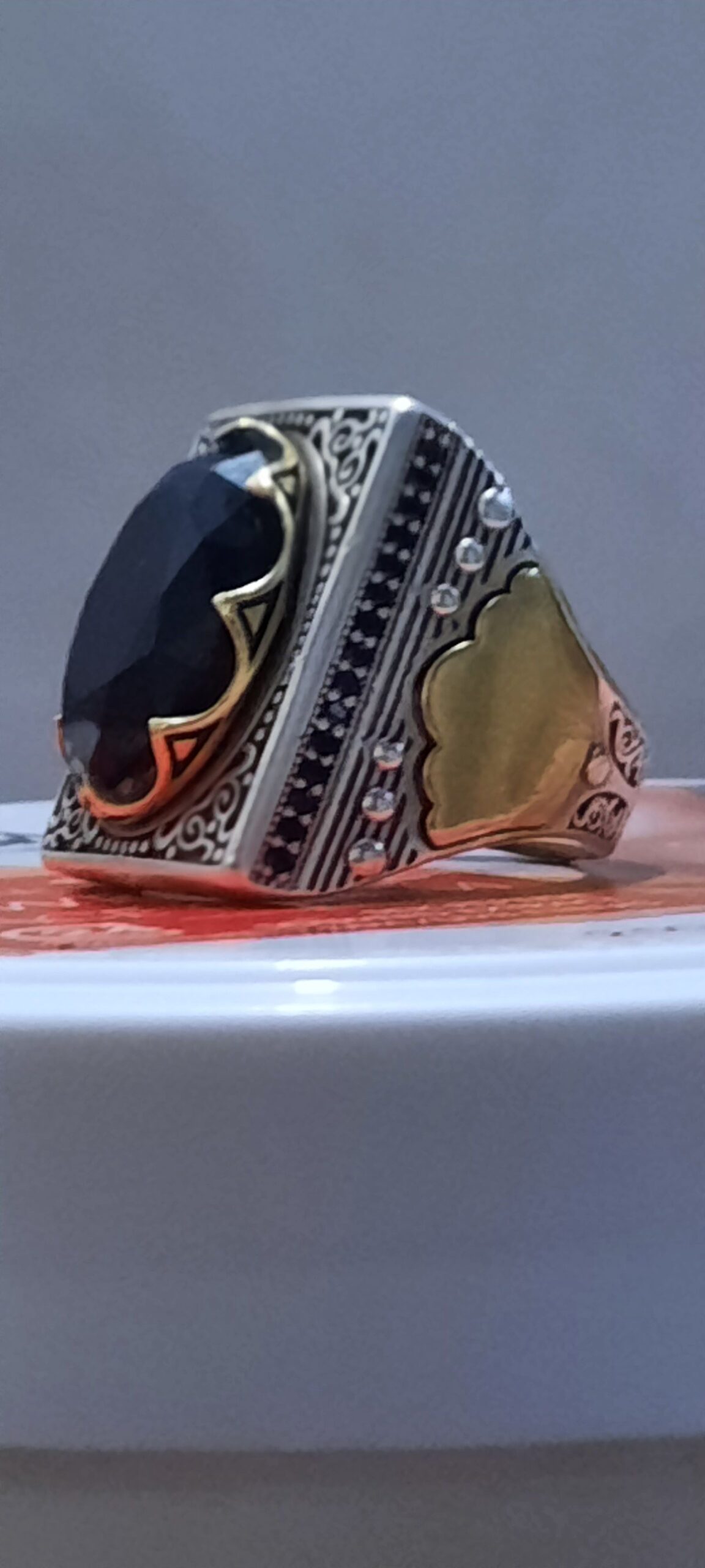 انگشتر حدید