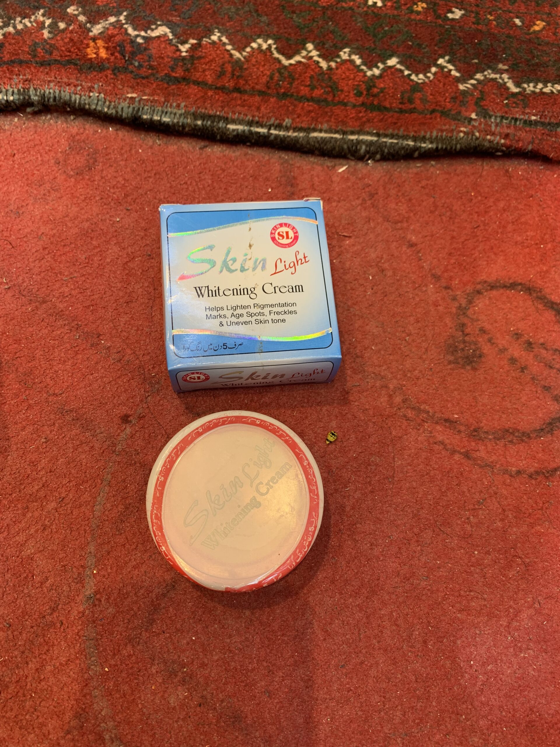 کریم سفیدکننده لکه و موبر اصلی دبی