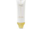 کرم ضدآفتاب SPF50 بی رنگ مناسب انواع پوست لدورا کر
