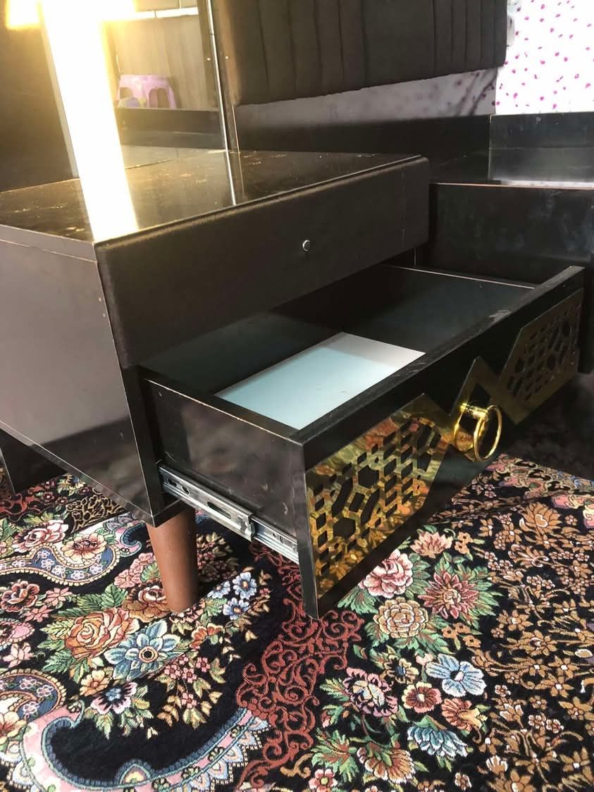 تخت خواب یک نفره