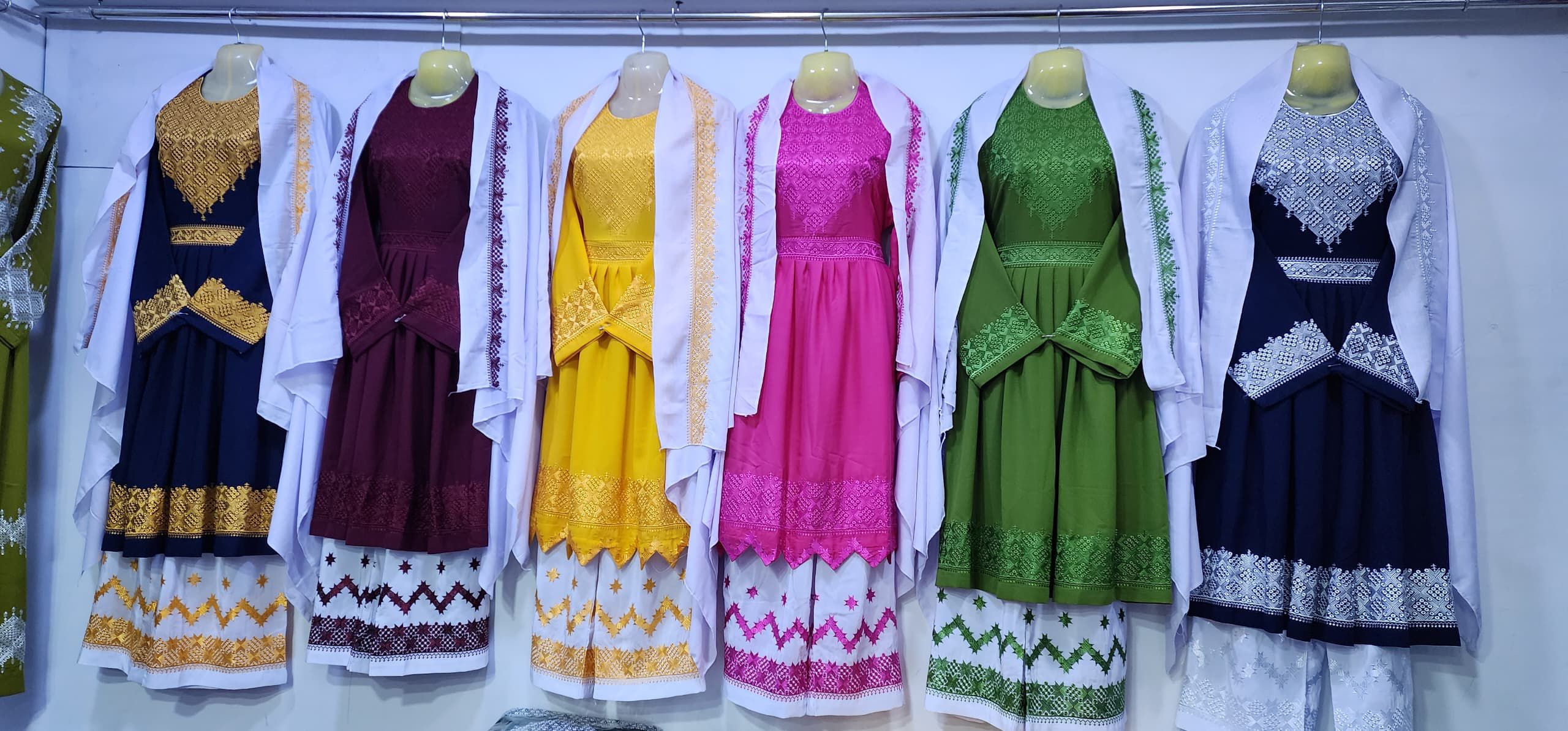 لباس های هزارگی