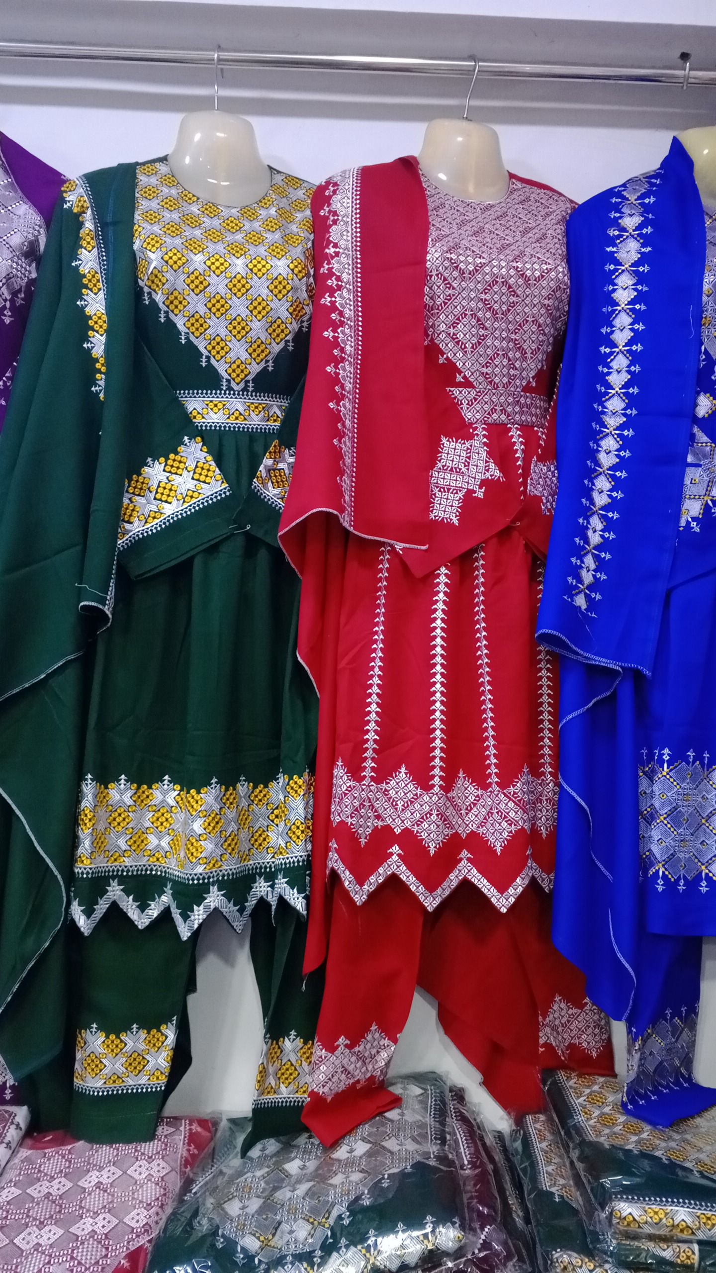 لباسهای هزارگی