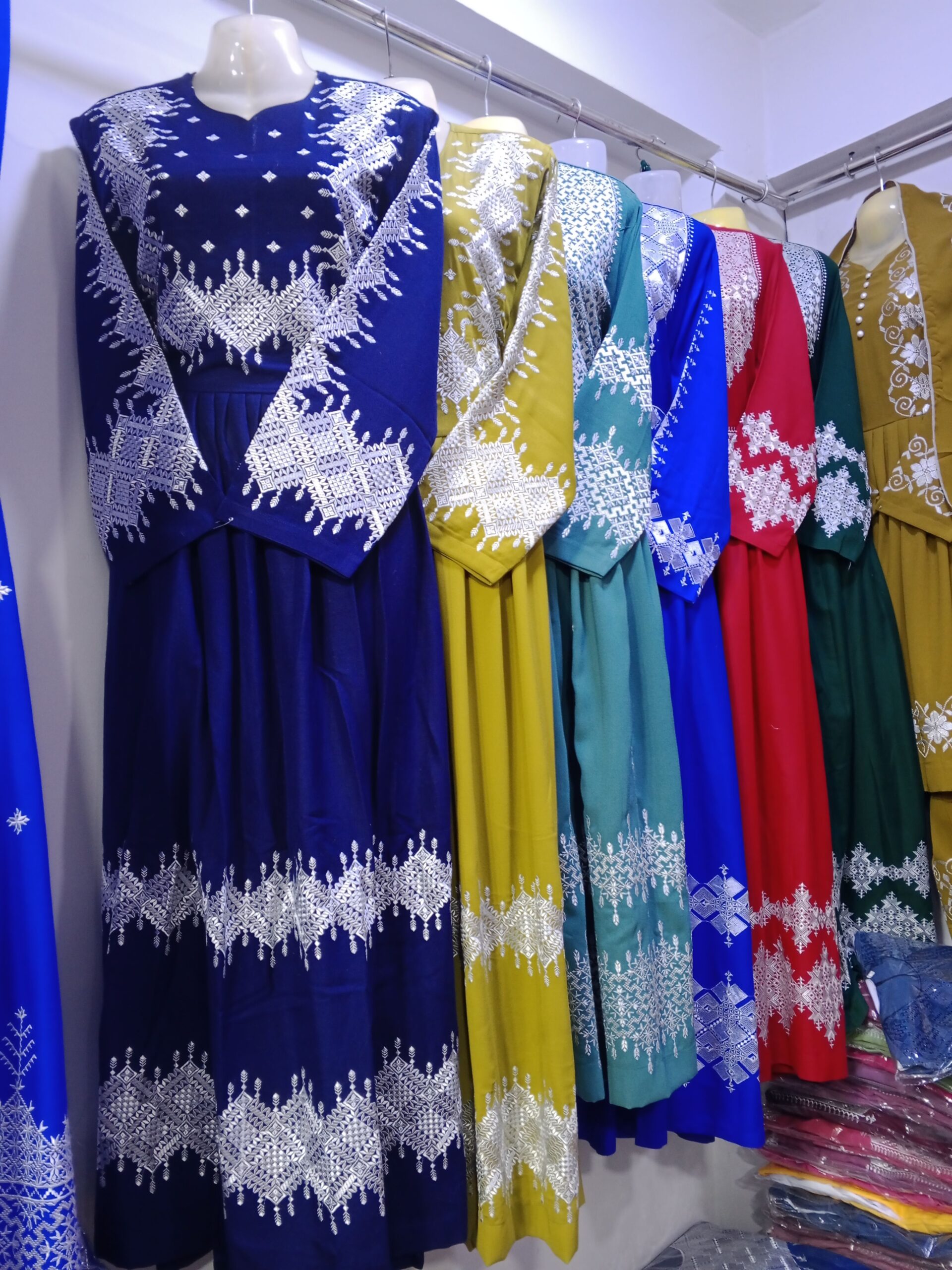 لباسهای هزارگی