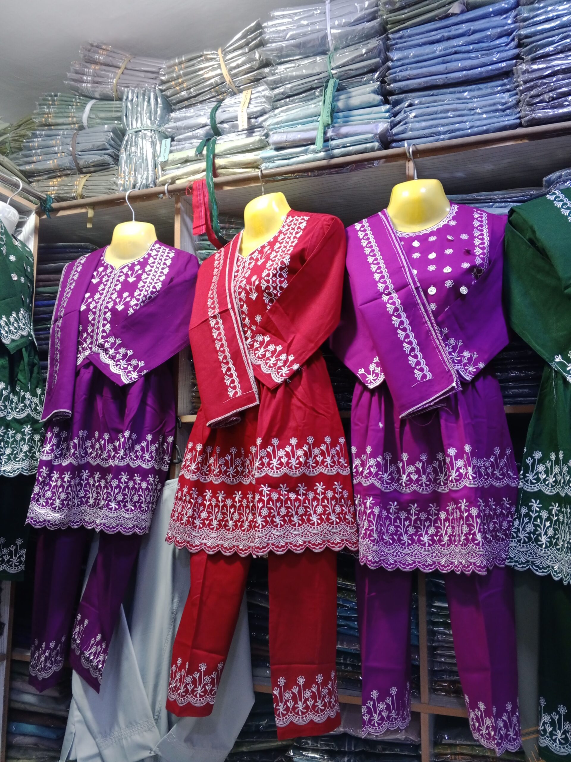 لباس های هزارگی