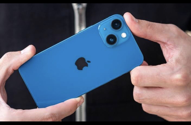 خریدار Iphone 13 mini هستیم