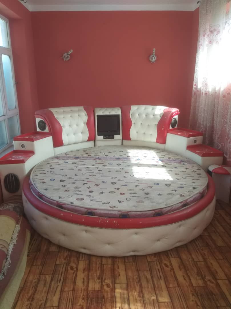 تخت خواب گول