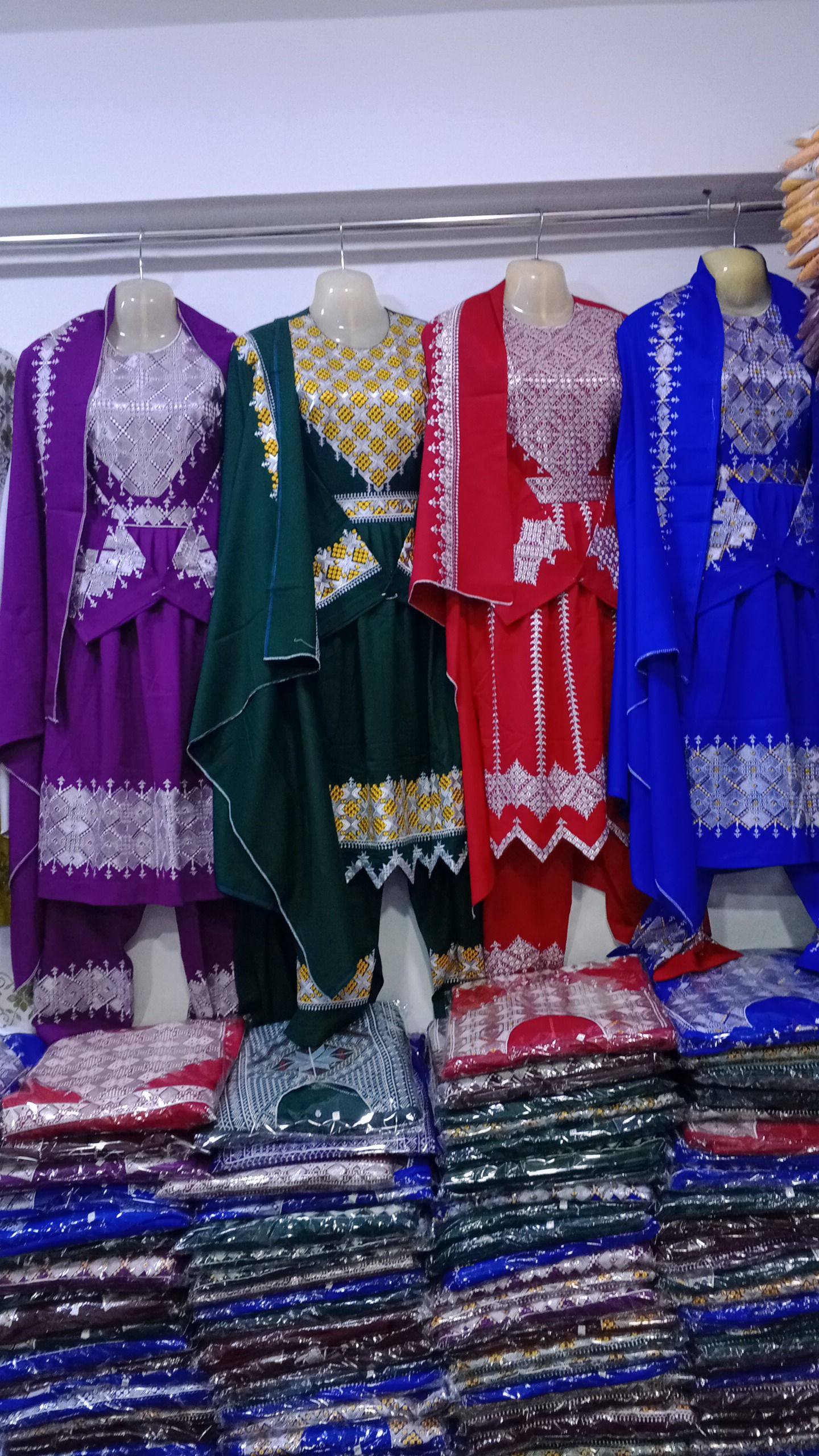 لباس های هزارگی