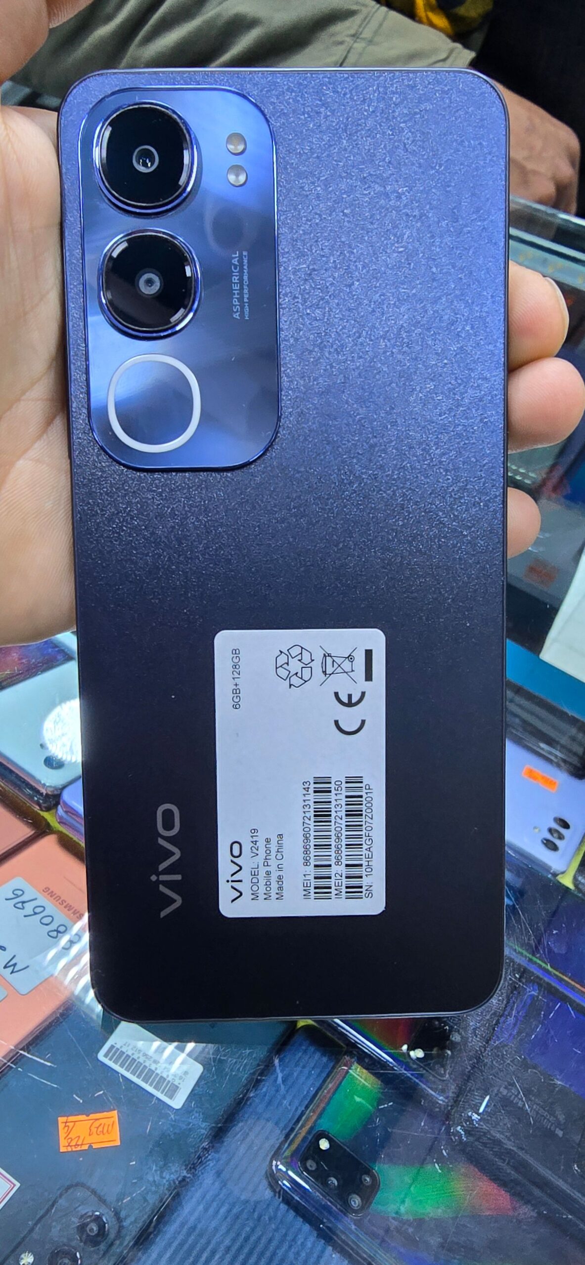 Vivo. Y19s