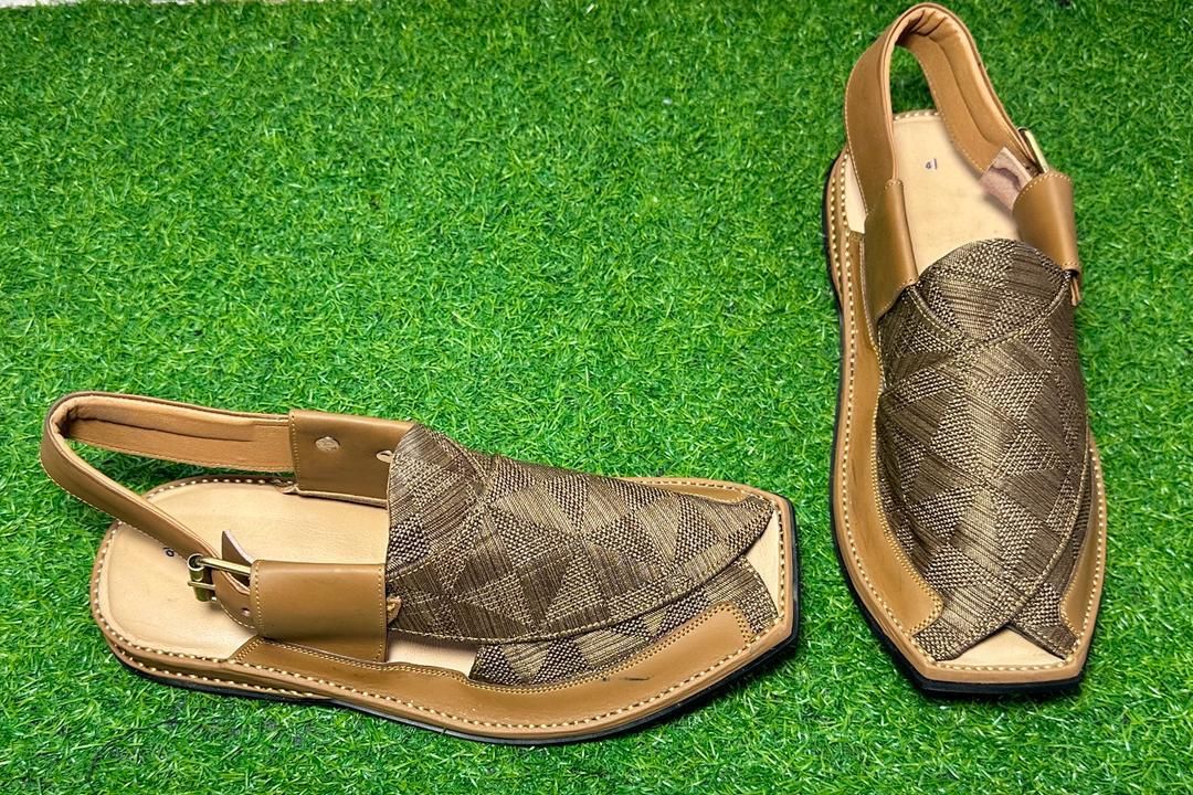 چپلی های چرم خالص