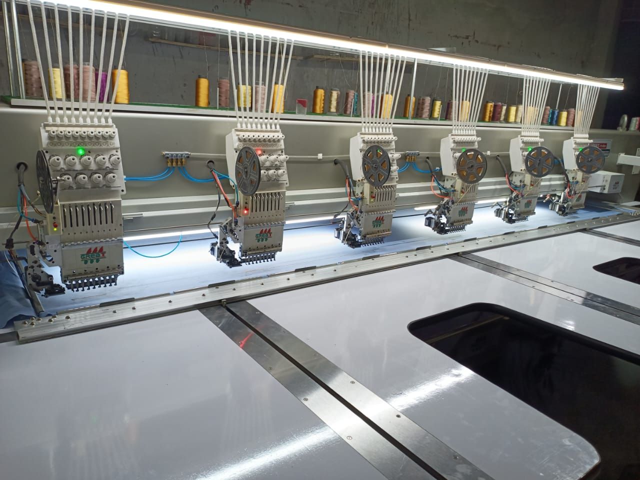 ماشین گلدوزی کامپیوتری گلدین شش کله