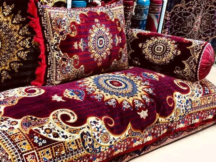 توشک و بالشت