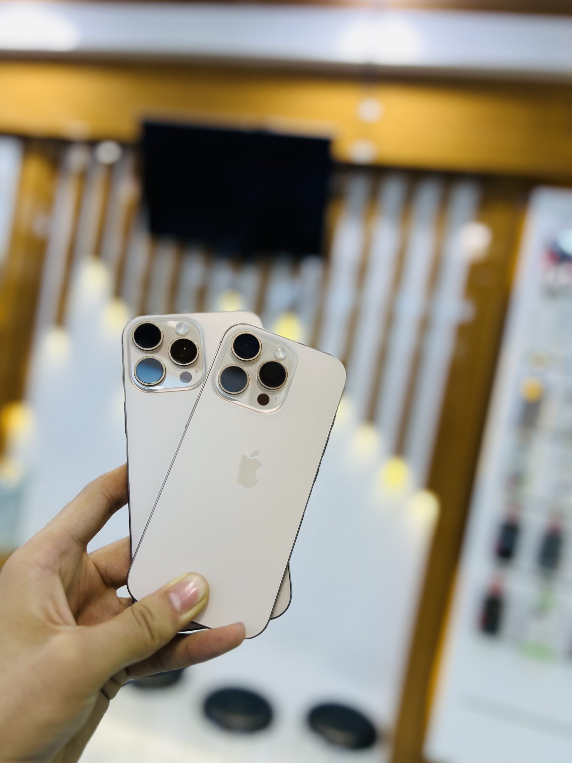 iPhone 16 Pro Max and iPhone 16 Pro Used