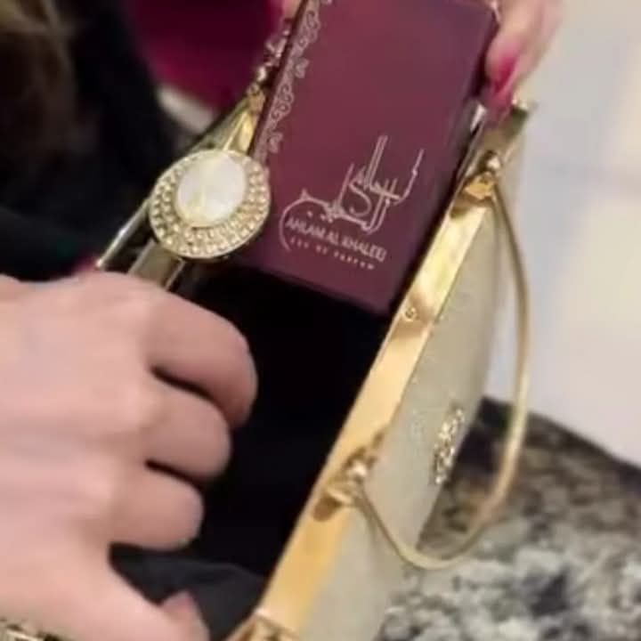 AZIZI online انتخاب بهترین سلیقه های ناب