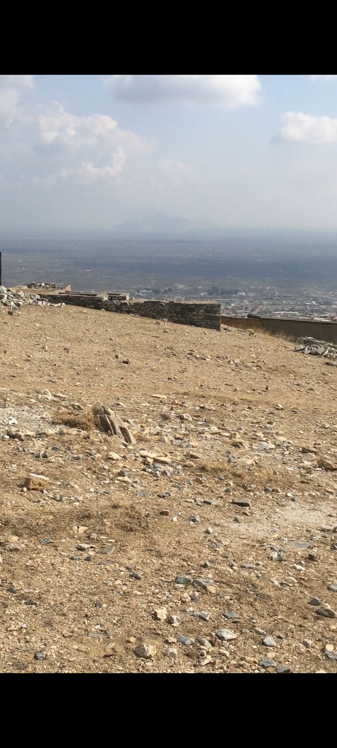 چهار نمره زمین فی نمره سه بسوه است سنگ کاری شدگی