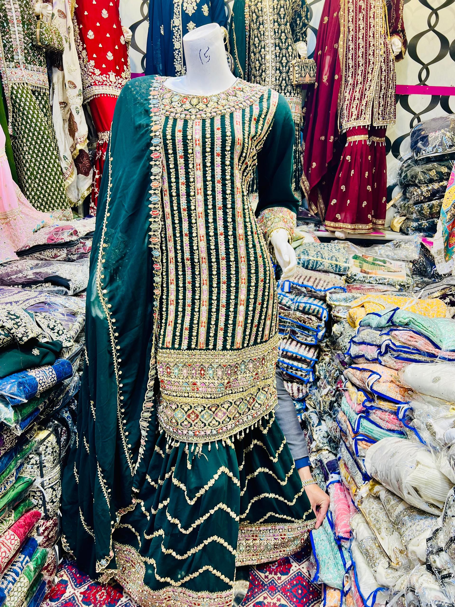 هندي تيار دخته ګي پیراهن