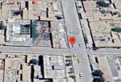 زمین با ۱۱ دانه دوکان پیش سرک عمومی
