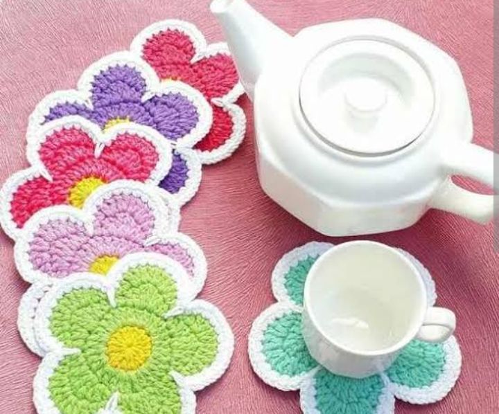 زیر گیلاسی برای روی میز غذا