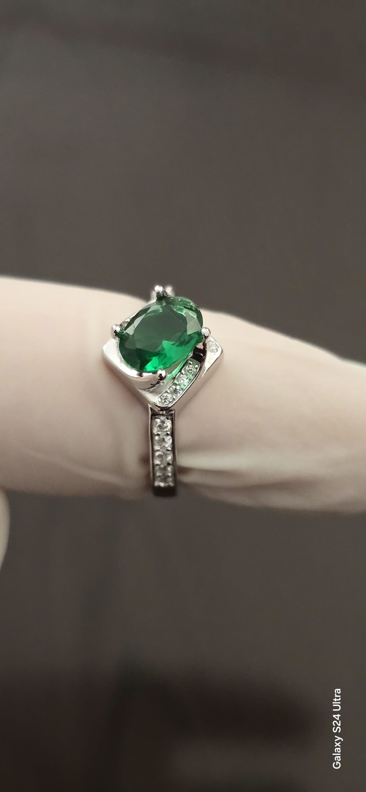 انګشتر های زنانه و مردانه به طور عمده و پرچون نقره