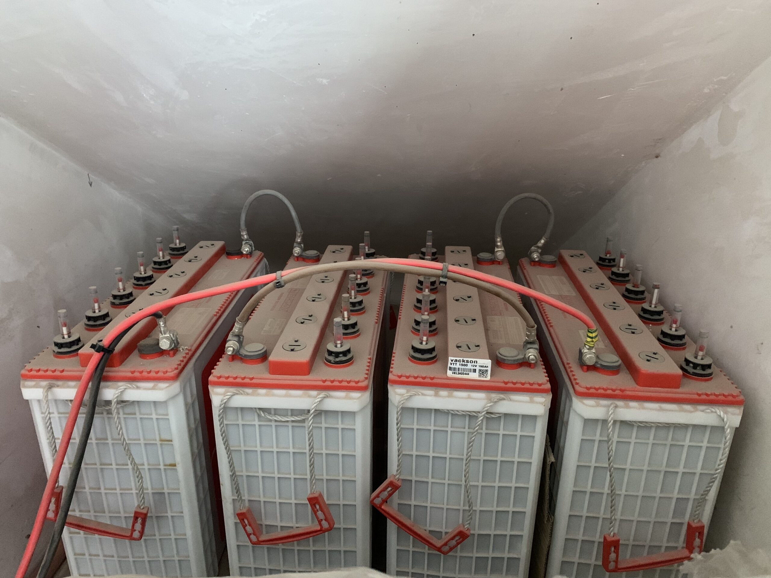 باطري مستعمل