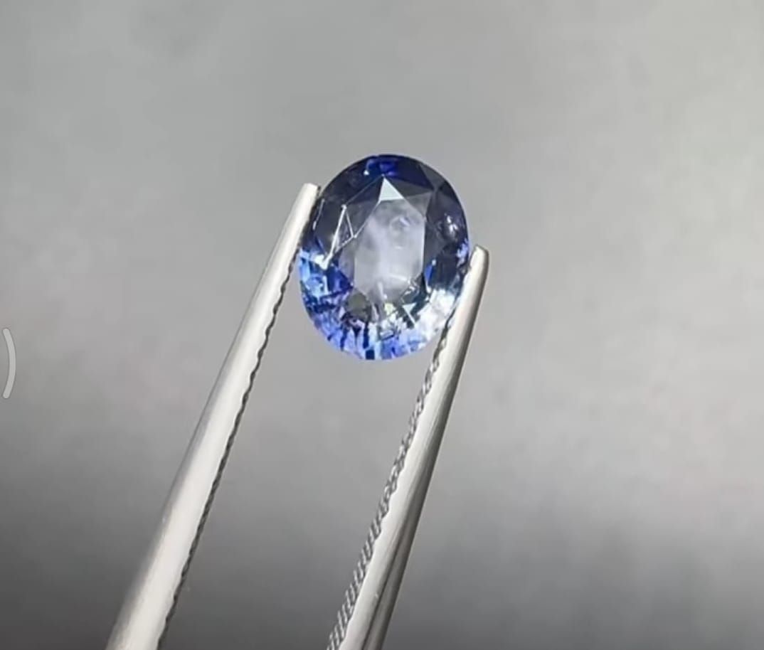 بزرگترین مرکز خرید سنگ های قیمتی و کالاهای خاص در