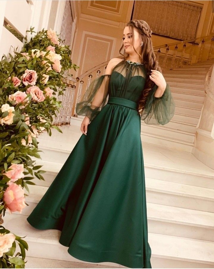 خیاط ماهر لباس های زنانه