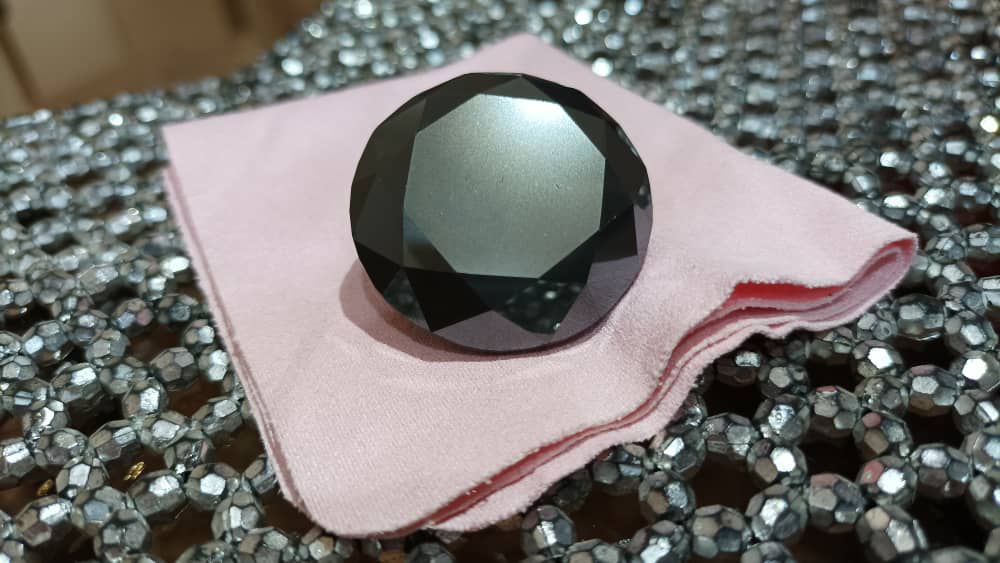 خریدارشهاب سنگ