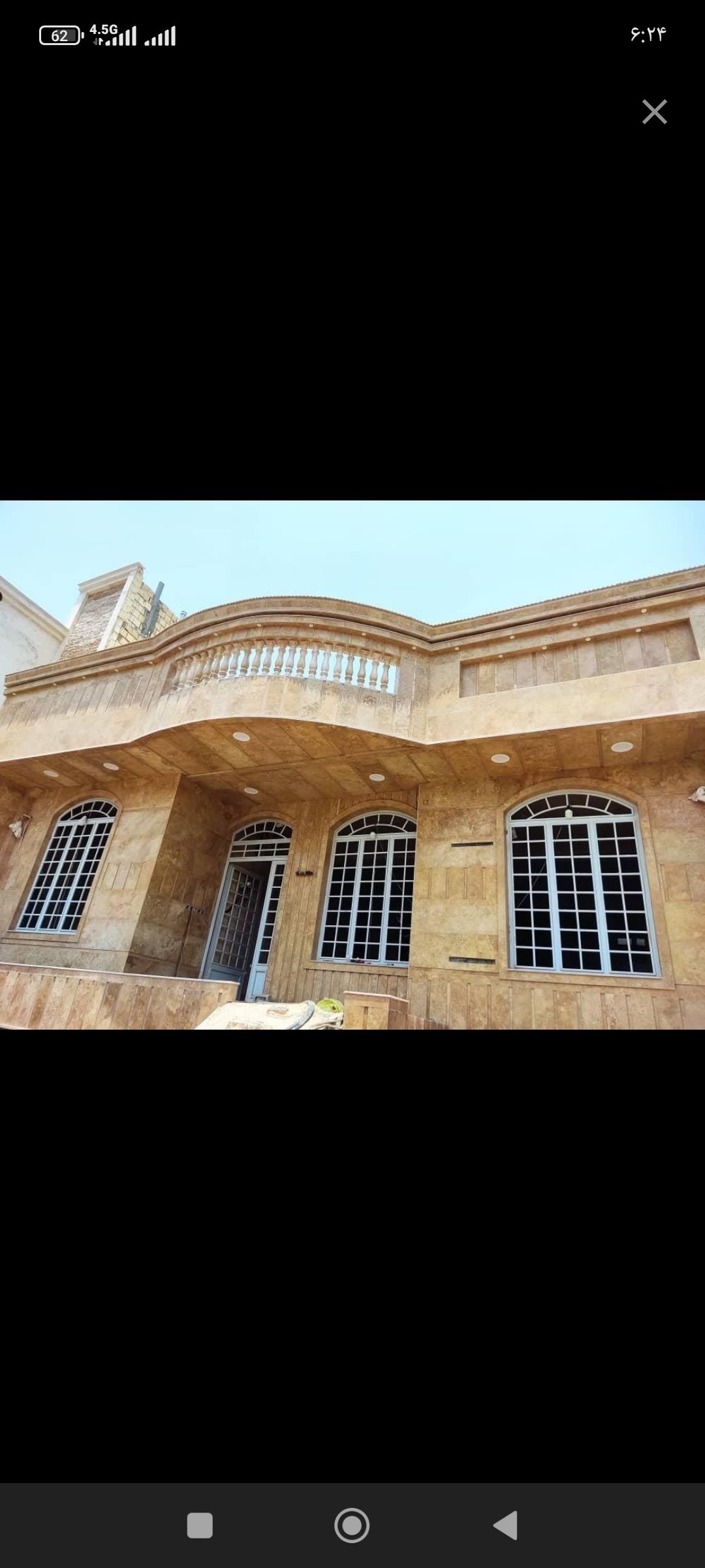 نمای داخلی وبیرونی ساختمان