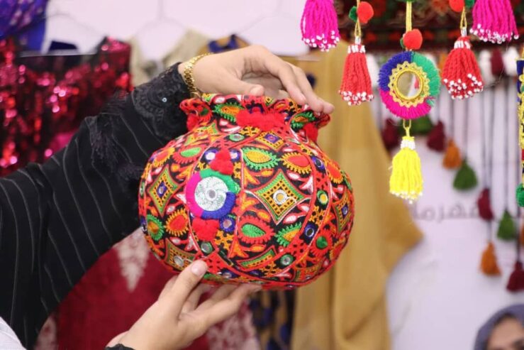 منګی/کوزه