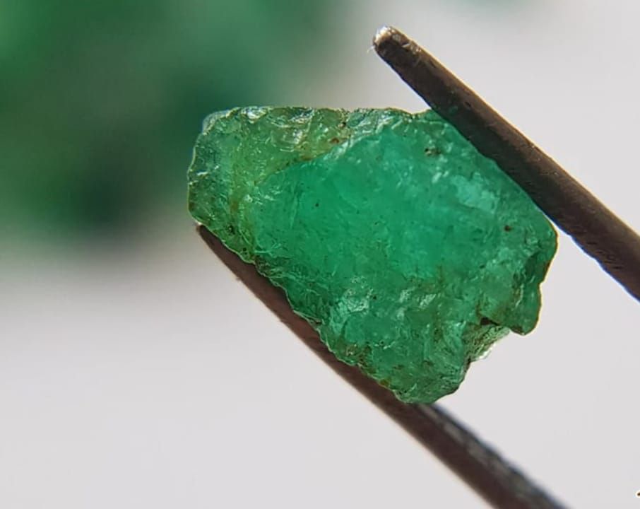 بزرگترین مرکز خرید سنگ های قیمتی و کالاهای خاص در