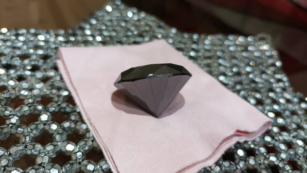 خریدارسنگ جواهری