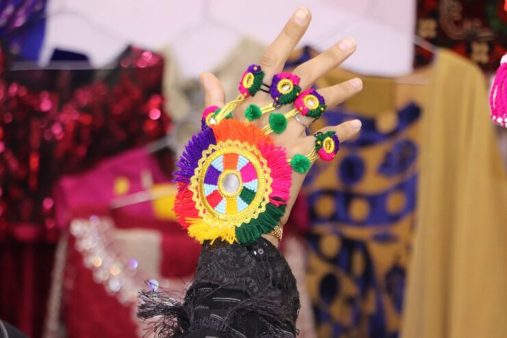 منګلۍ/دست بند دخترانه