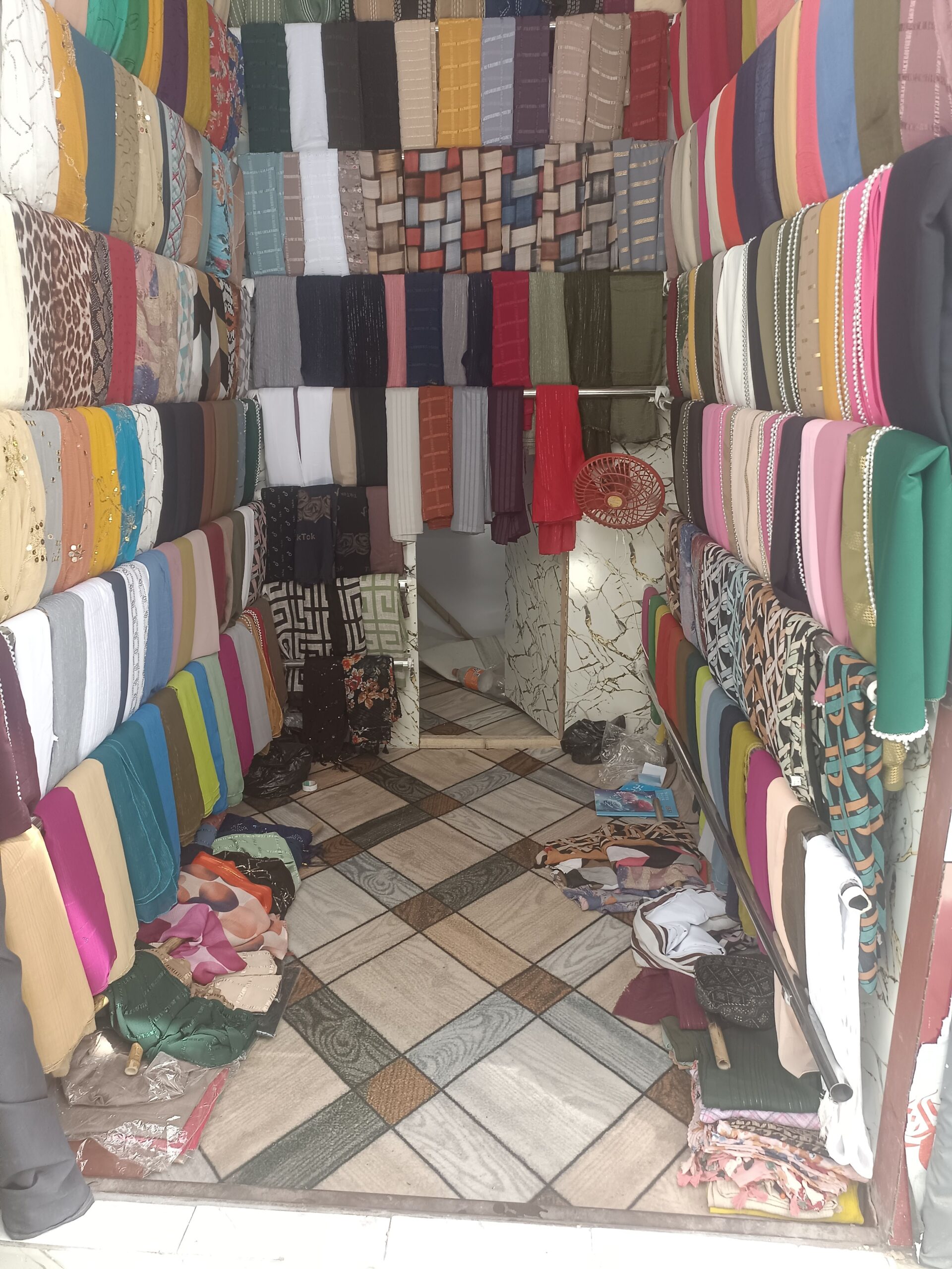 غرفه 1.5 برش وه 3متر اکود والي