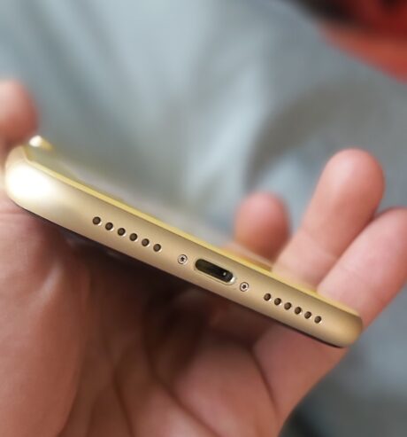 آیفون xr