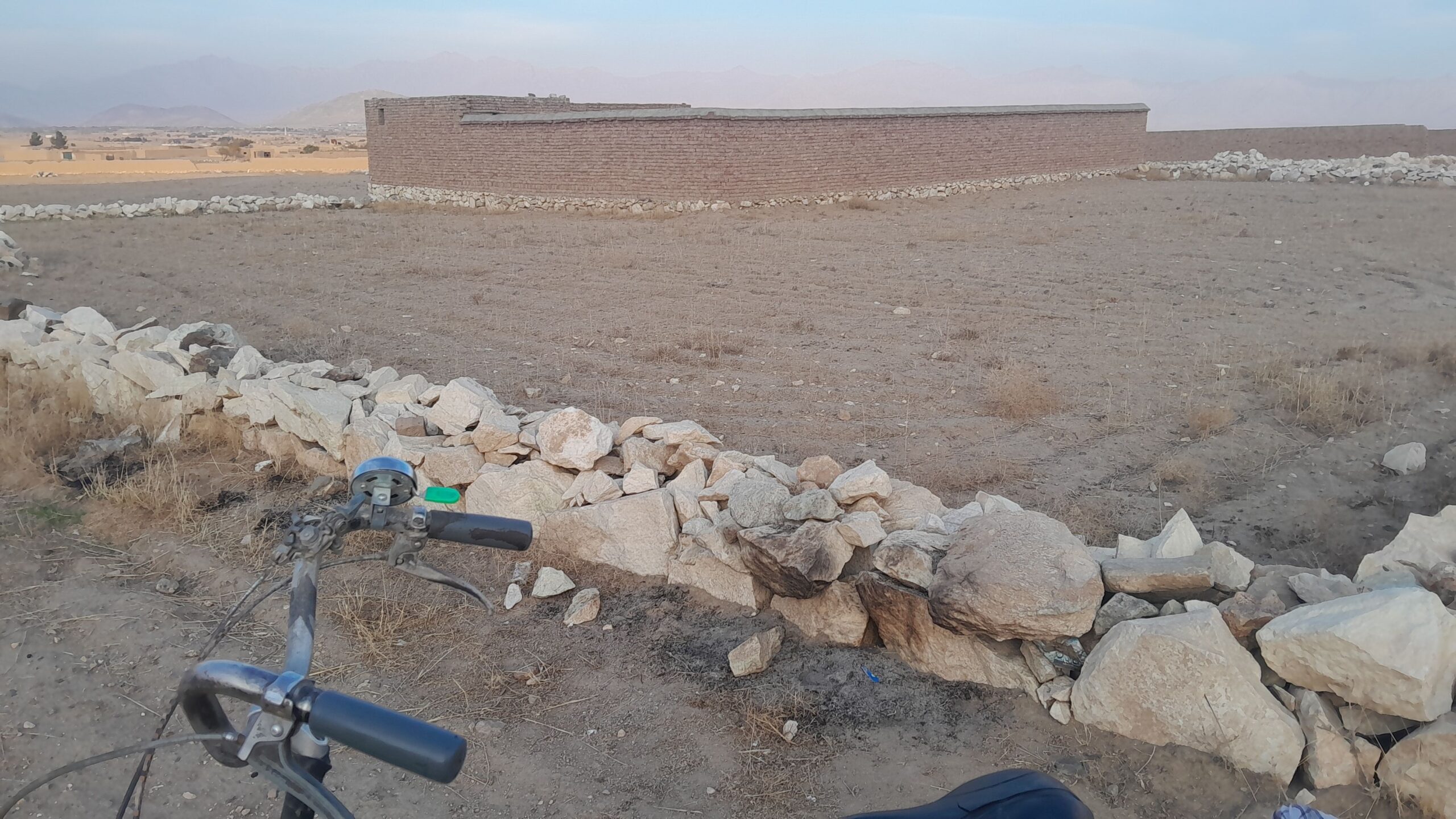 سه پسپه رمین فروشی