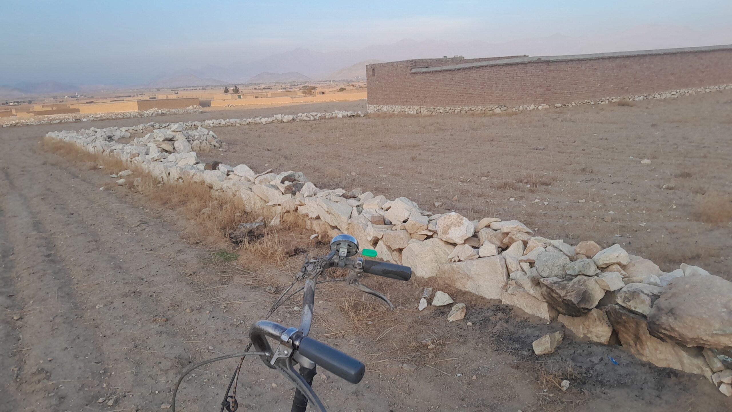 سه پسپه رمین فروشی